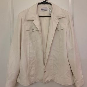 White corduroy “shacket”(shell jacket) XL